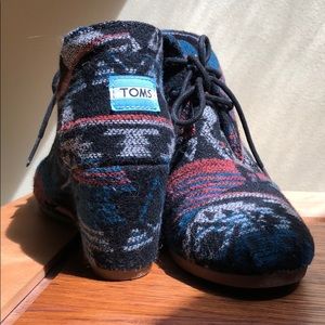 TOMS Aztec wedge heel sneaker